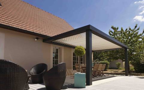 7 Pergola noire